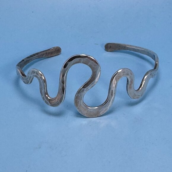 VTG Solid Sterling Silver 925 Wave Design Cuff Bracelet Size 2.5'' Diameter - Picture 5 of 10